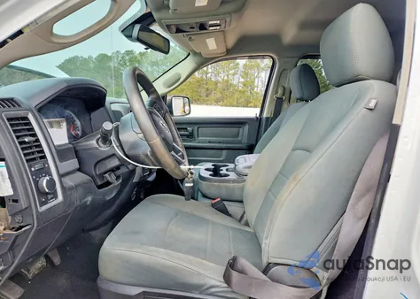 2016 Ram 1500 St z USA, uszkodzony, nr VIN 1C6RR7FG2GS193560